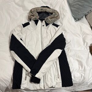 Obermeyer Black and White Hooded ski Jacket